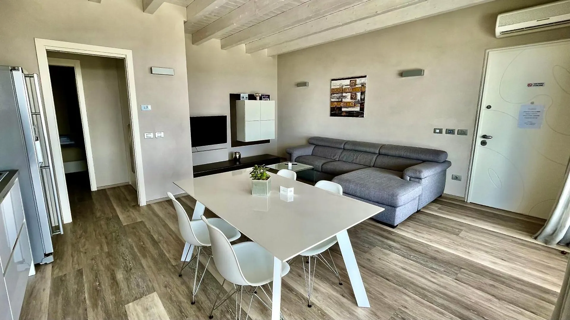La Giolosa Gardapartments Moniga del Garda 3*,  Italien