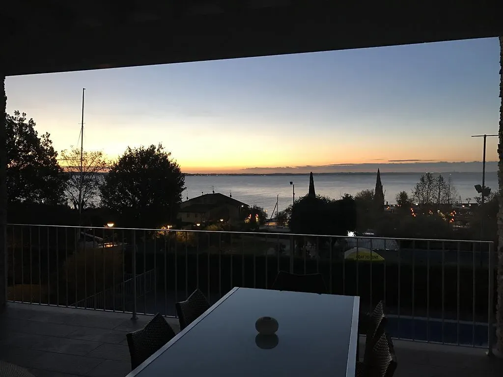 La Giolosa Gardapartments Moniga del Garda Italien